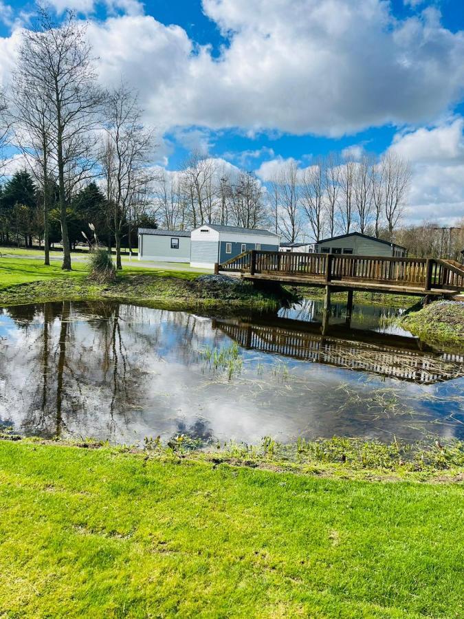 Beryl Lodge With Hot Tub York Dış mekan fotoğraf