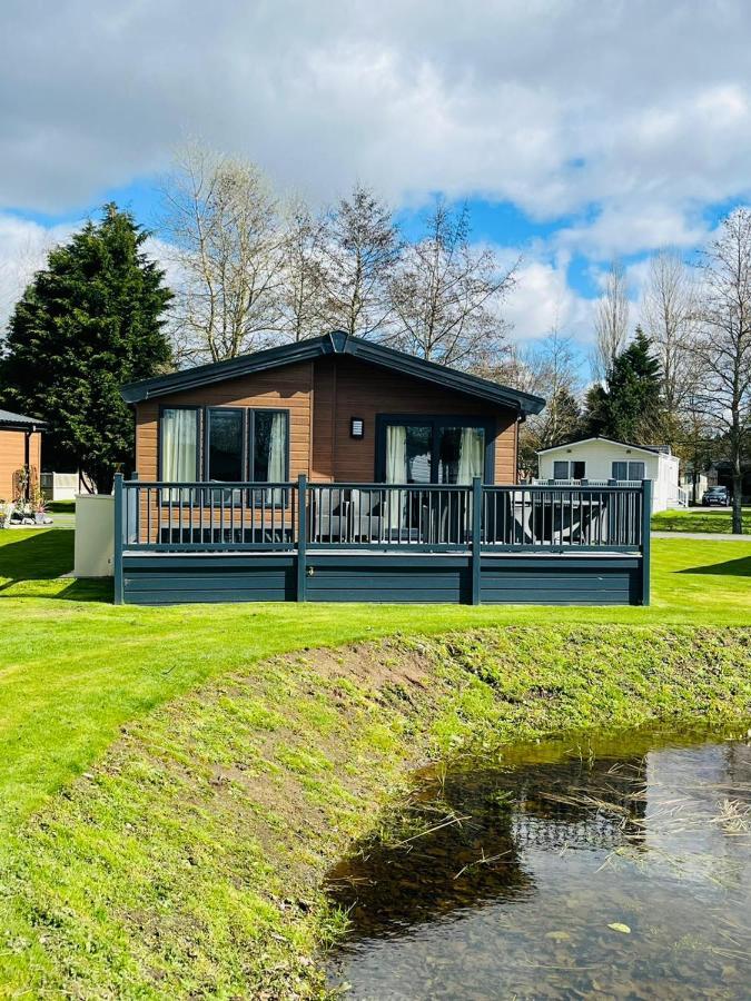 Beryl Lodge With Hot Tub York Dış mekan fotoğraf